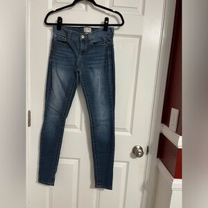 Mudd Skinny Fit Jeans Size 5